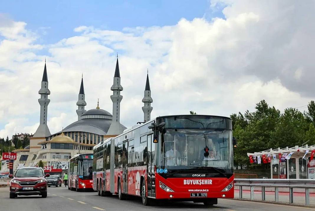 122 otobüs hattına bedel: Metrobüs çağı başlıyor! Yeni ücret tarifesi belli oldu 10
